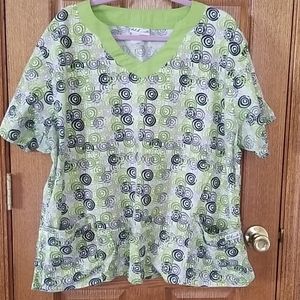 UA Scrubs multi pocket scrub top